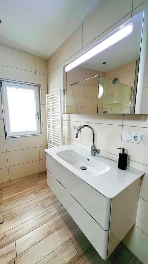 Haeuschen Am Plenzer Villa Ingelheim am Rhein Buitenkant foto